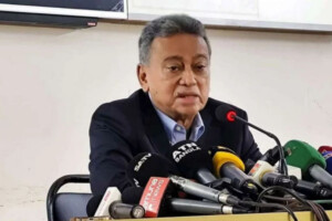 Election Must Proceed as Planned, Says Amir Khasru: “Khaleda Zia Wants Democracy Above All”