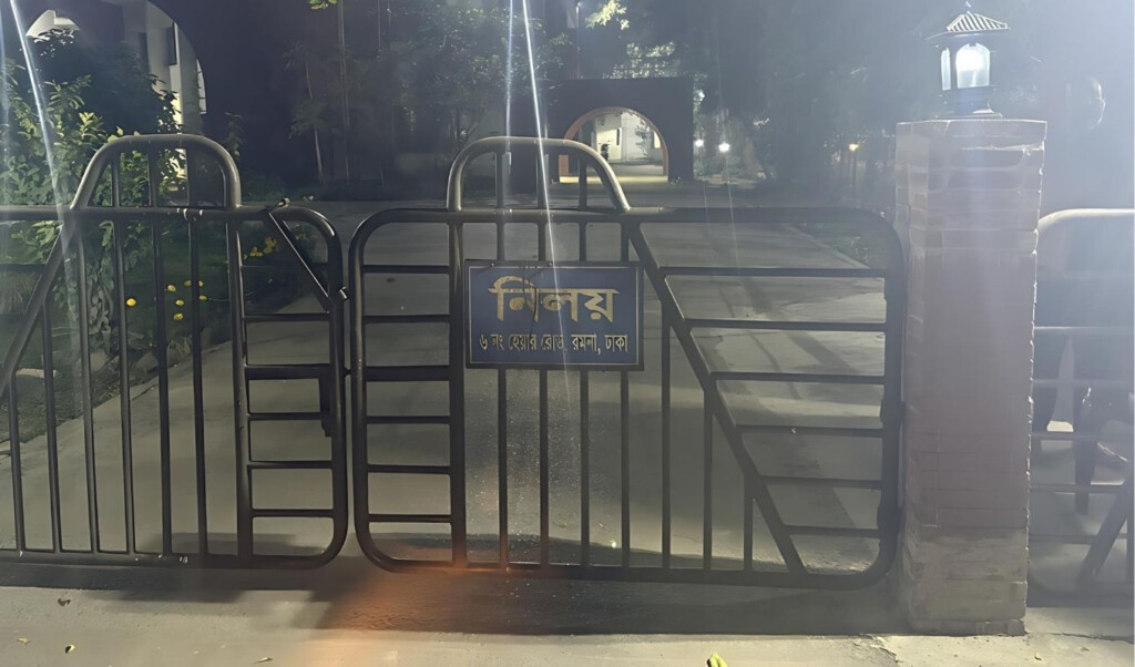 even after resigning asif and mahfuz appeared at the official residence Even after resigning, Asif and Mahfuz appeared at the official residence