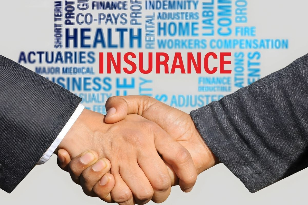 Even as profits rise, Sena and Crystal Insurance shares lag on the DSE