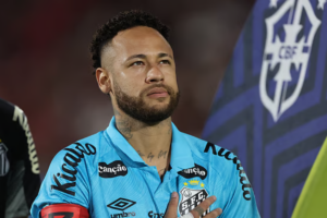 Exciting Start to the New Year as Neymar Extends His Stay at Santos