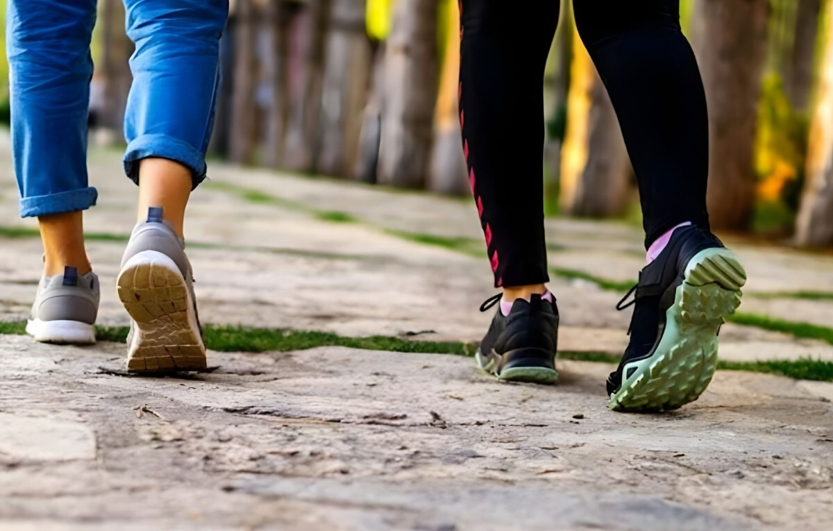 Experts Clarify Whether Continuous or Interval Walking Best Controls Diabetes