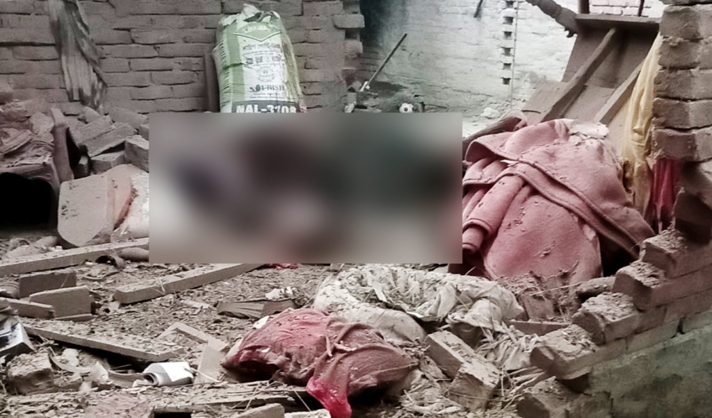 explosion in chapainawabganj kills two injures three Explosion in Chapainawabganj Kills Two, Injures Three