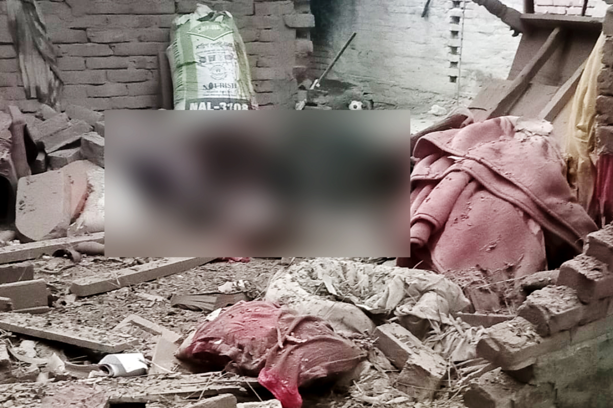 Explosion in Chapainawabganj Kills Two, Injures Three