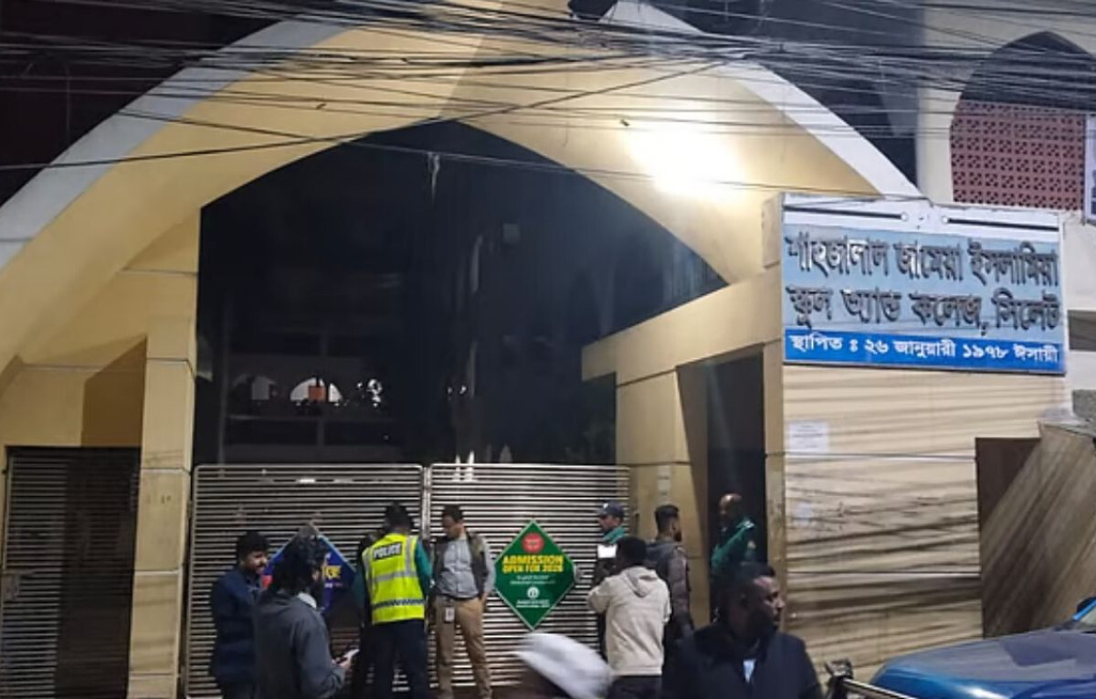 Fake Observers Detained at Sylhet Polling Centre