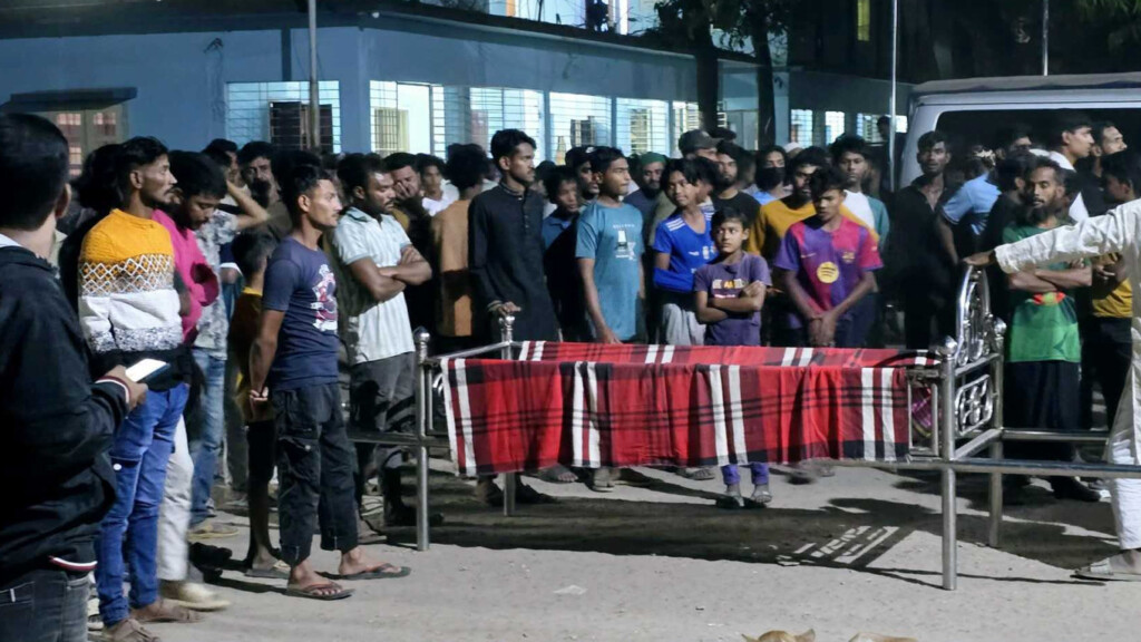family protests at police station with victims body Family Protests at Police Station with Victim’s Body