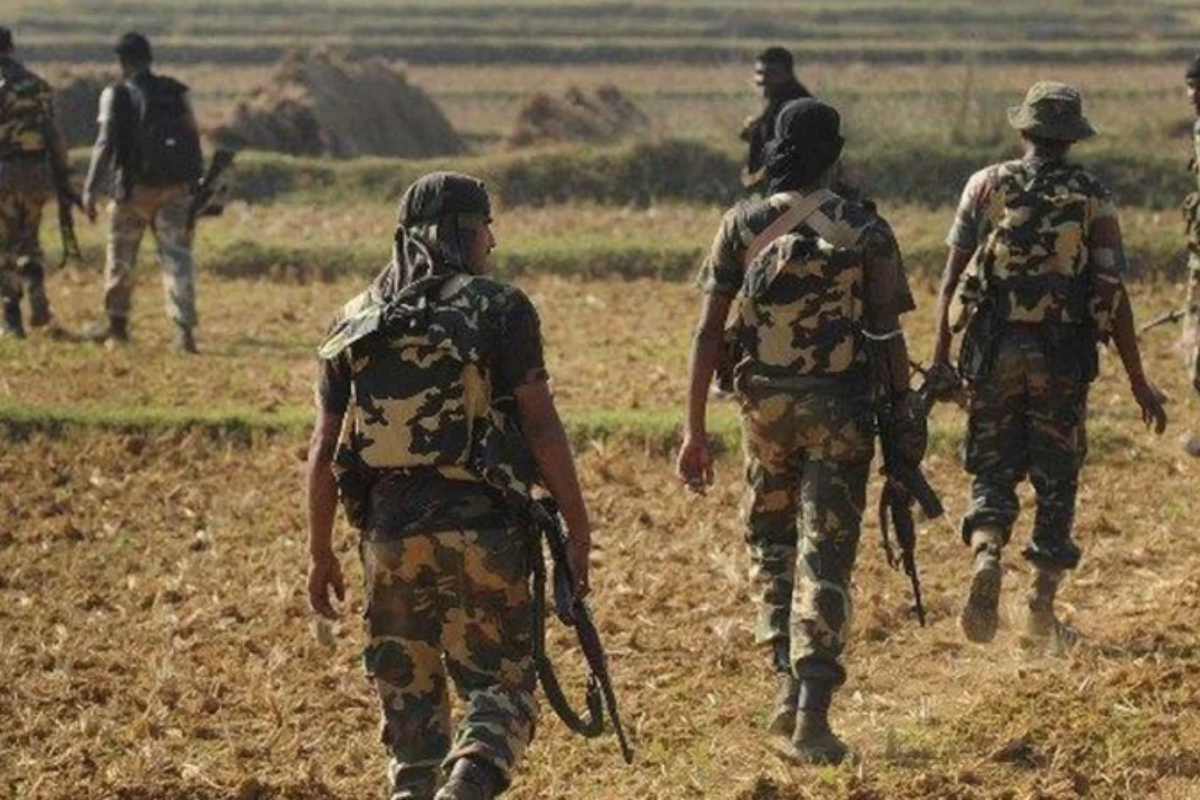 Fifteen Killed in Clash Between Security Forces and Maoists in India