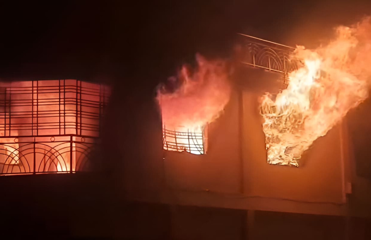 Fire at Sher-e-Bangla Hospital Claims Two Lives