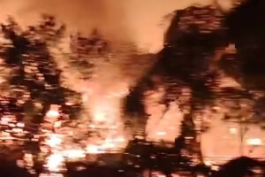 Fire Breaks Out at Ukhia Camp, Rohingya Panic