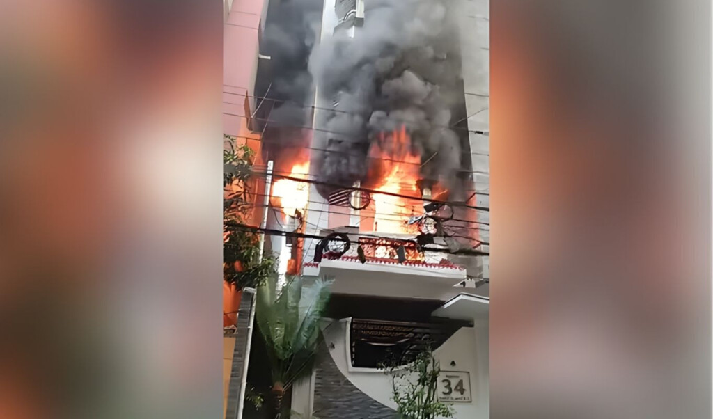 fire breaks out in dhakas uttara home six dead Fire Breaks Out in Dhaka’s Uttara Home, Six Dead