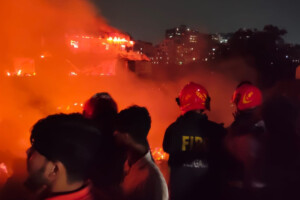 Fire in Korail Slum Brings Hundreds onto Streets