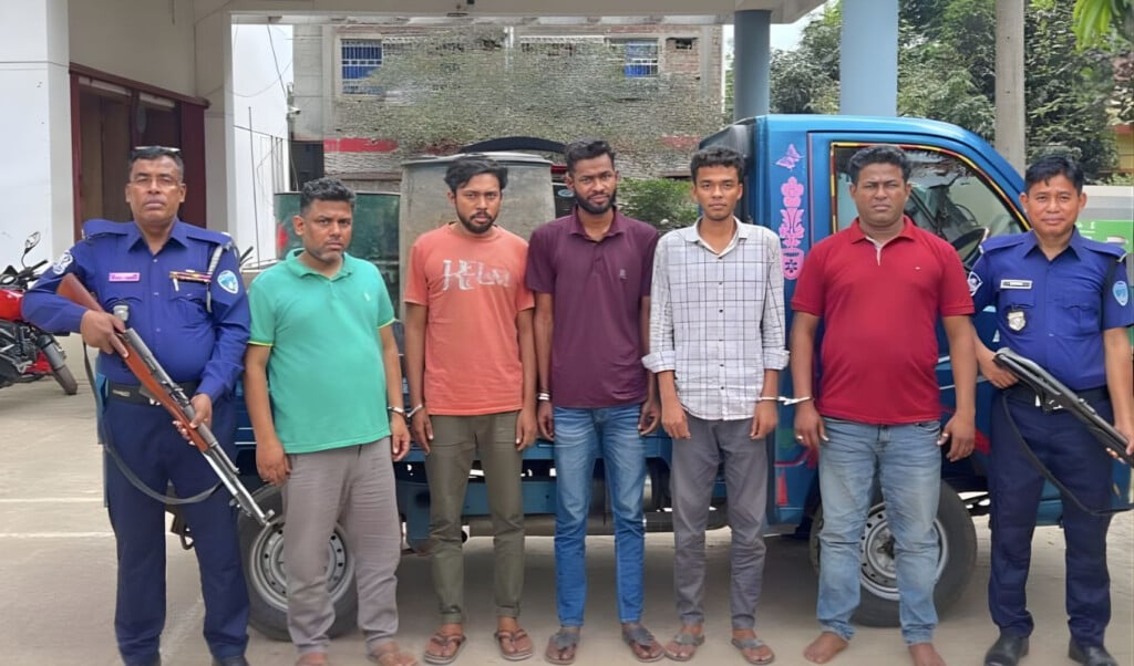 five arrested for diesel smuggling in burichang Five Arrested for Diesel Smuggling in Burichang
