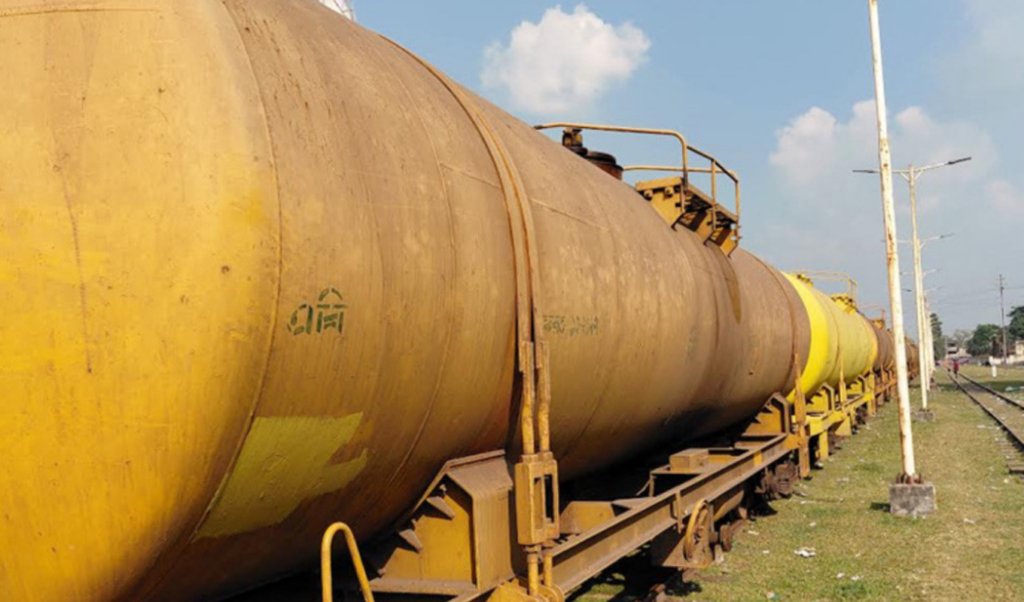 five thousand tons of diesel arrive from india Five Thousand Tons of Diesel Arrive from India