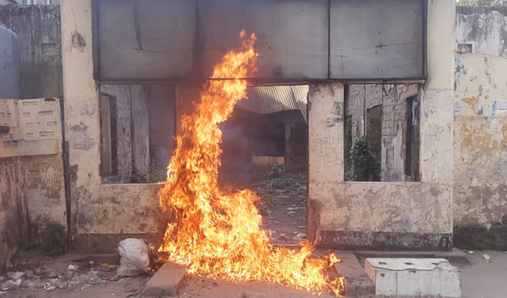 flag raised then fire at habiganj awami league office Flag Raised, Then Fire at Habiganj Awami League Office