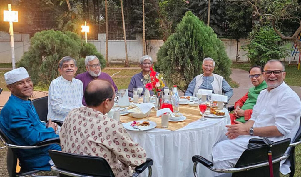 former advisors gather for iftar and dinner reception Former Advisors Gather for Iftar and Dinner Reception