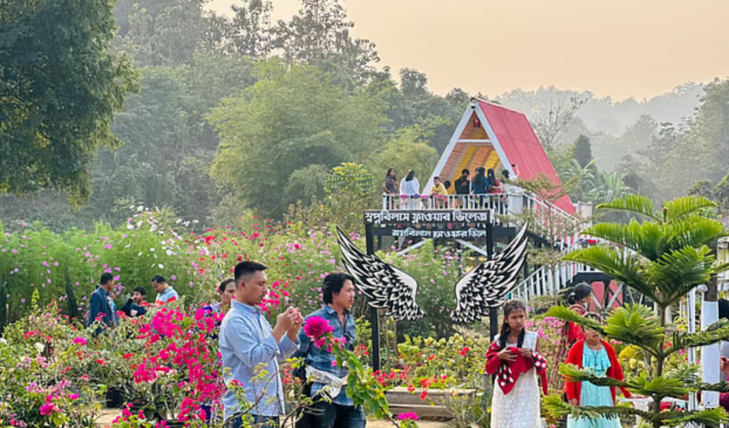 from kiln to blooming village From Kiln to Blooming Village