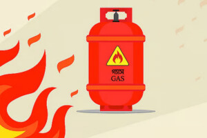 Gas Cylinder Explosion Burns Eight at a Restaurant in Wari