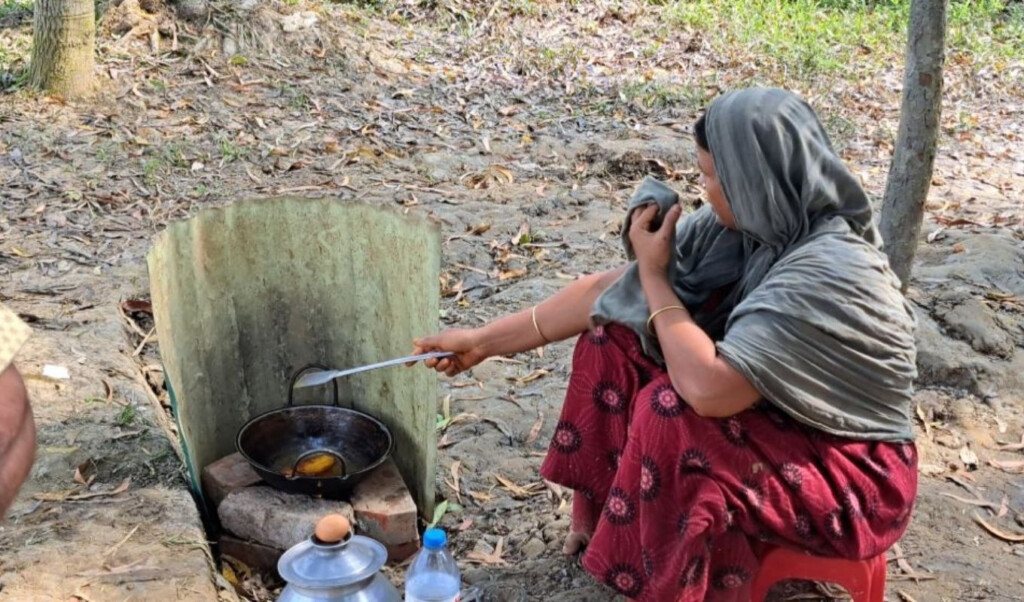 gas discovered while laying pipes in sherpur locals using it for cooking Gas Discovered While Laying Pipes in Sherpur, Locals Using It for Cooking