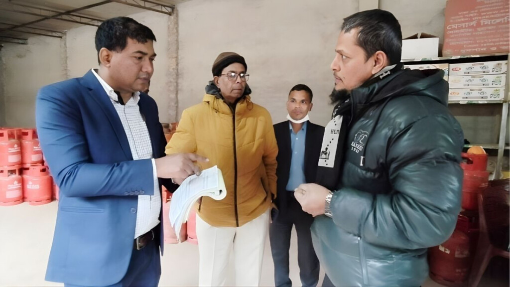 gas distributors fined for price gouging in manikganj Gas Distributors Fined for Price Gouging in Manikganj