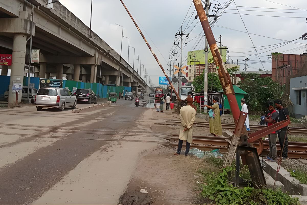 Gate Negligence Blamed in Fatal Rail Crash