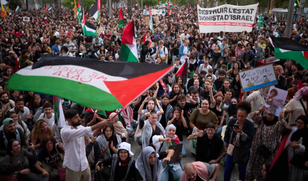 global protests condemn israeli interception of gaza aid flotilla Global Protests Condemn Israeli Interception of Gaza Aid Flotilla