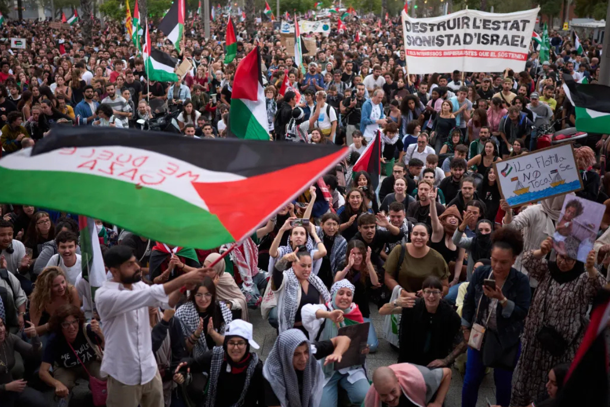 Global Protests Condemn Israeli Interception of Gaza Aid Flotilla