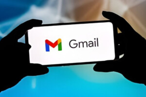 Google adds AI feature to Gmail
