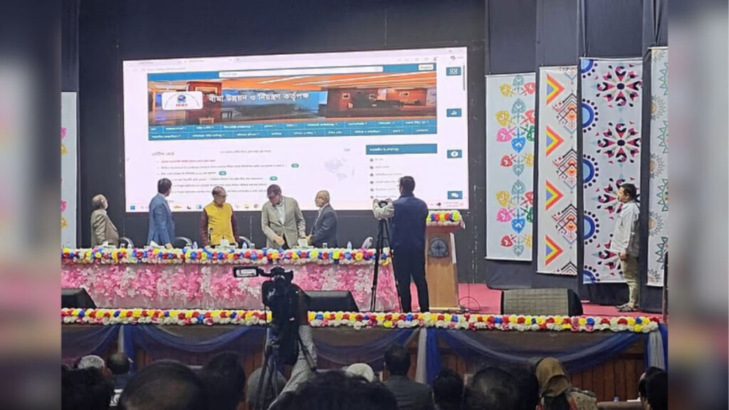 governor urges insurance sector to embrace cashless payments Governor Urges Insurance Sector to Embrace Cashless Payments