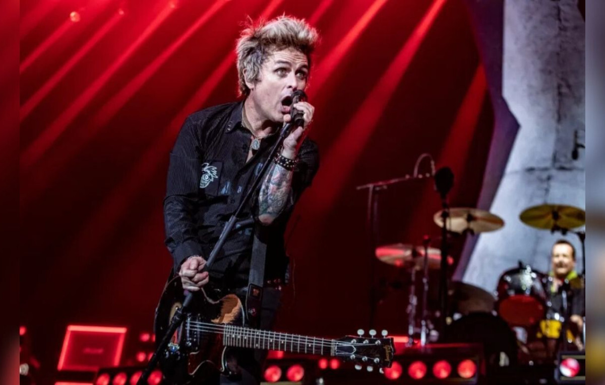 Green Day to Headline Super Bowl LX Opening