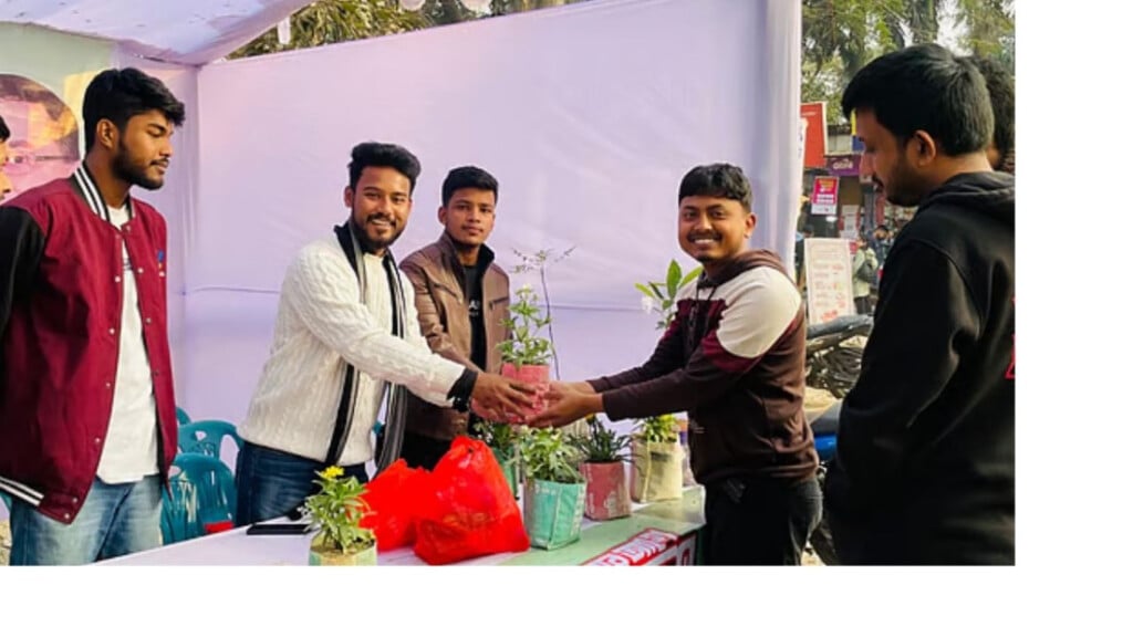 green exchange saplings for plastic at jahangirnagar Green Exchange: Saplings for Plastic at Jahangirnagar