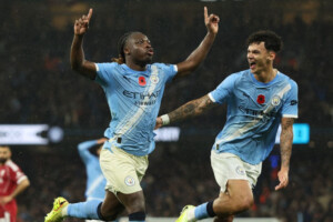 Guardiola Celebrates 1,000th Match as Manchester City Thrash Liverpool 3–0