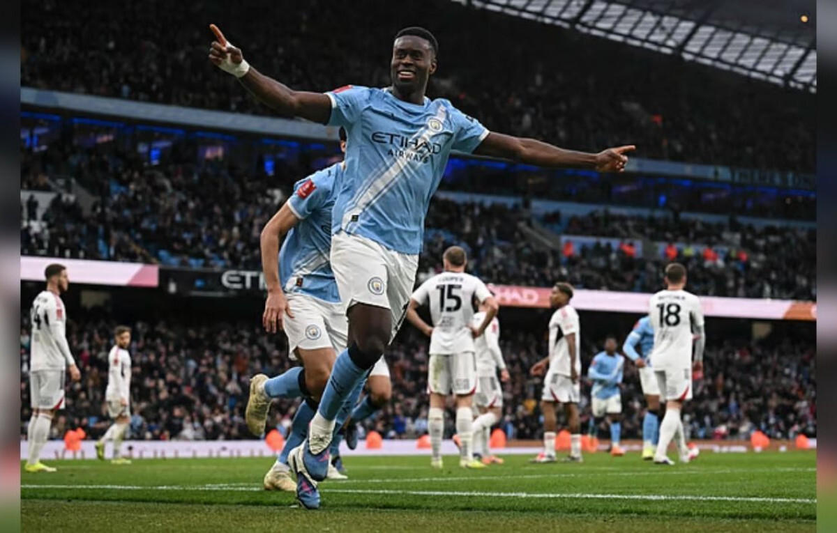 Guehi Nets First Goal as City Edge Salford