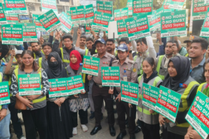 Gulshan Observes ‘No Horn, No Dust’