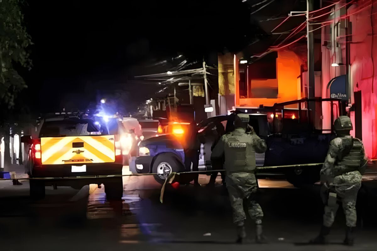 Gunfight between security forces and drug cartel in Mexico, 13 killed