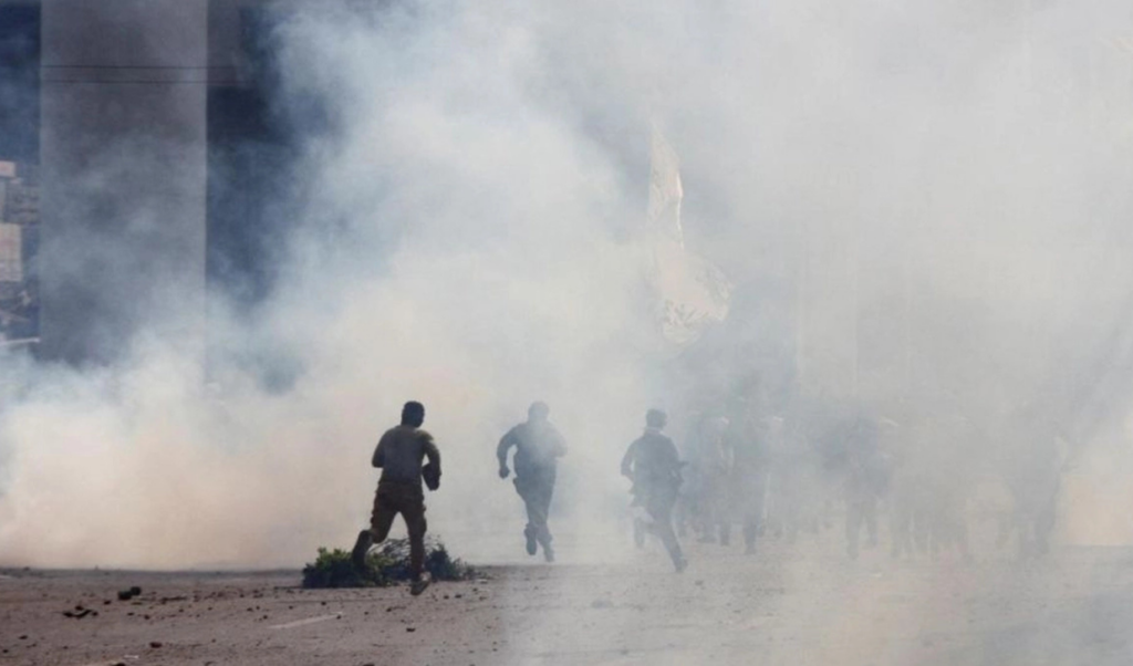 gunfire during anti israel protests in pakistan five dead including police officer Gunfire During Anti-Israel Protests in Pakistan, Five Dead Including Police Officer