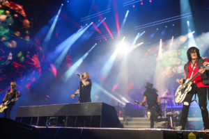 Guns N’ Roses to Release Two New Songs After 17 Years