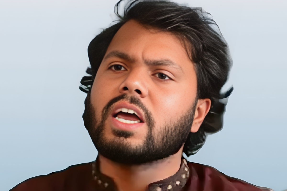 Hadi Hit with Dirty Water Three Times During Campaign