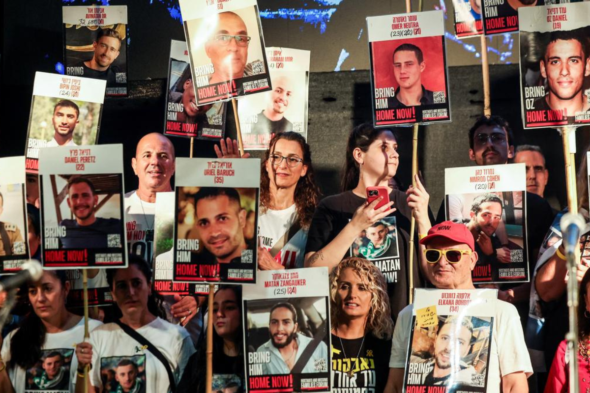 Hamas to Release Israeli Hostages Ahead of Trump Peace Summit