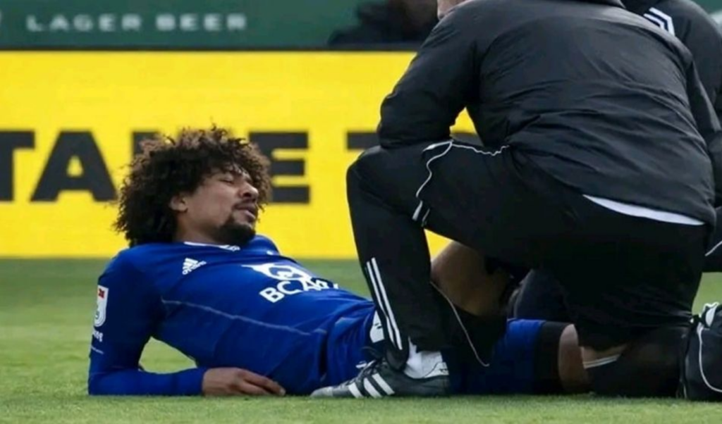 hamza sidelined by knee injury Hamza Sidelined by Knee Injury