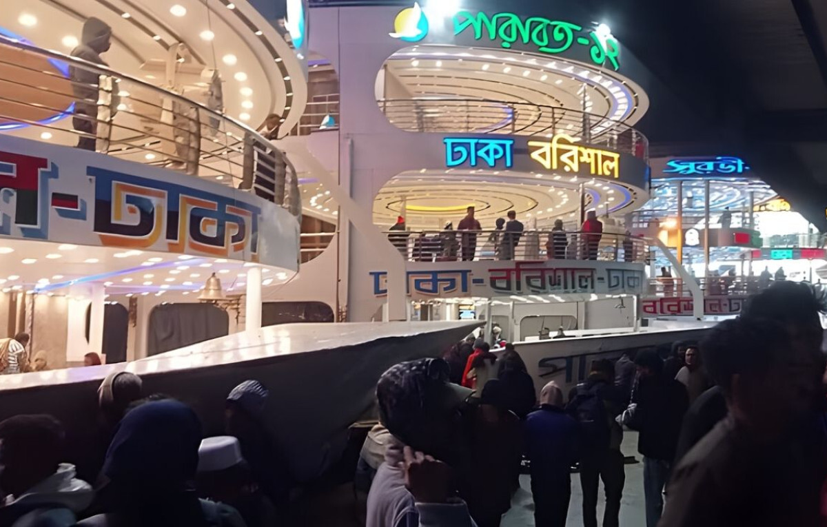 Heavy Fog Lifts: Dhaka-Barishal Launch Services Resume