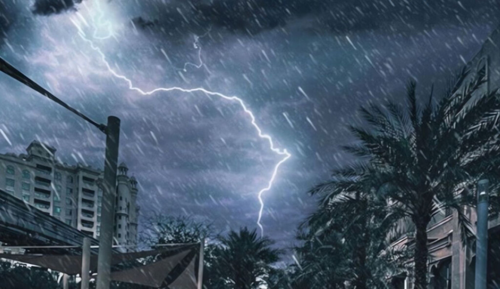 heavy rain with thunderstorms likely in 20 districts of the country Heavy Rain with Thunderstorms Likely in 20 Districts of the Country