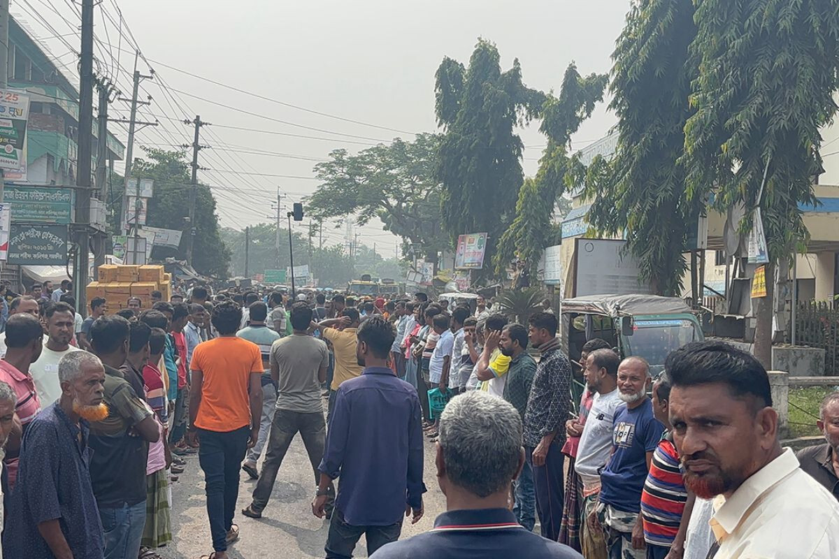Highway blockade and protest in Satkhira