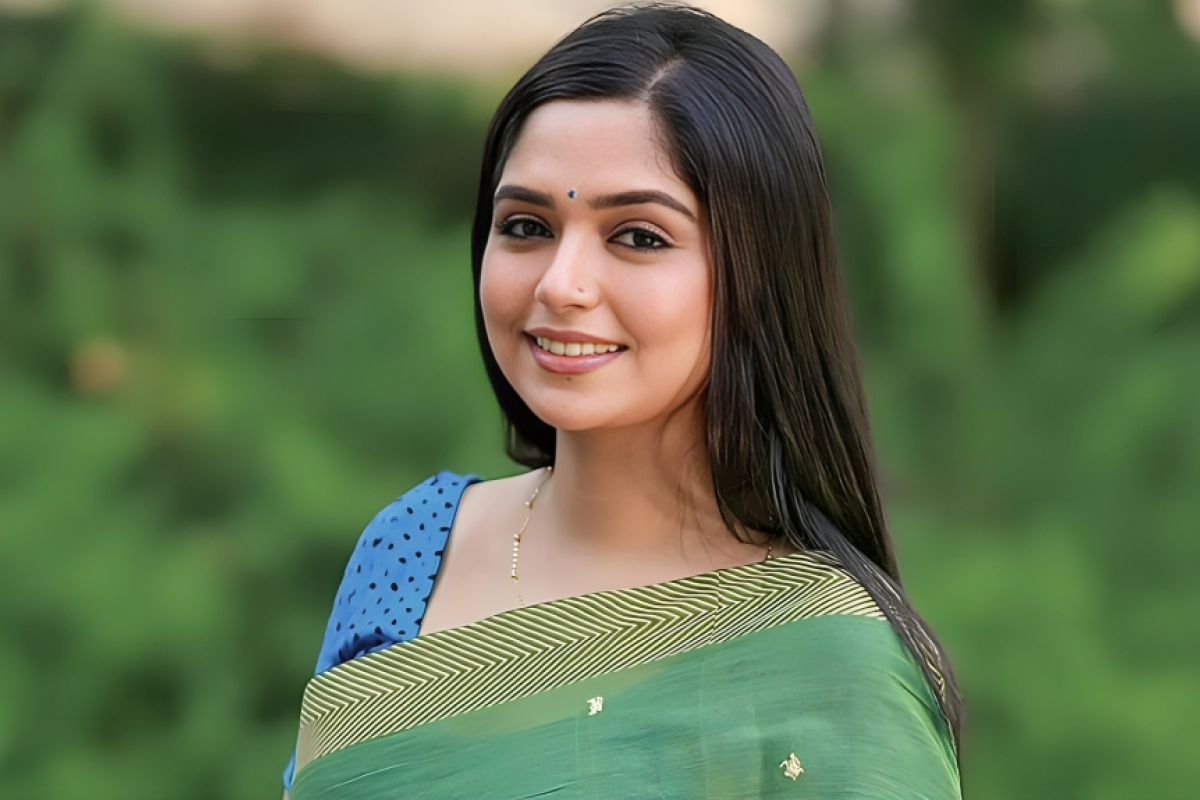 Himi Leaps from 210 Feet: Conquering Fear