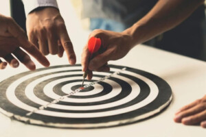 HK Insurers Flourish as Agency Talent Hits Peak