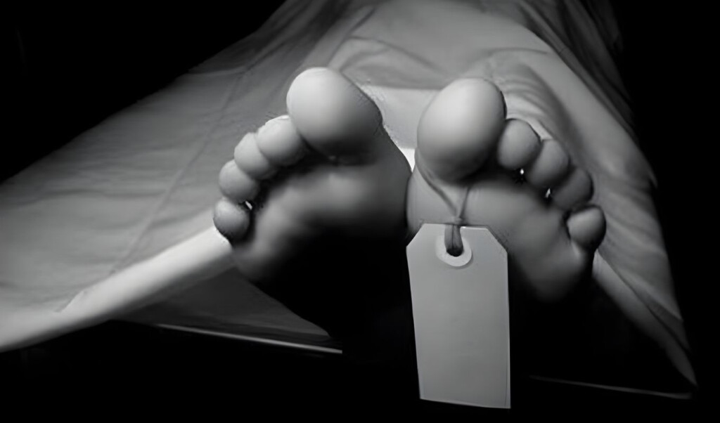 housewife found dead in chapainawabganj Housewife Found Dead in Chapainawabganj