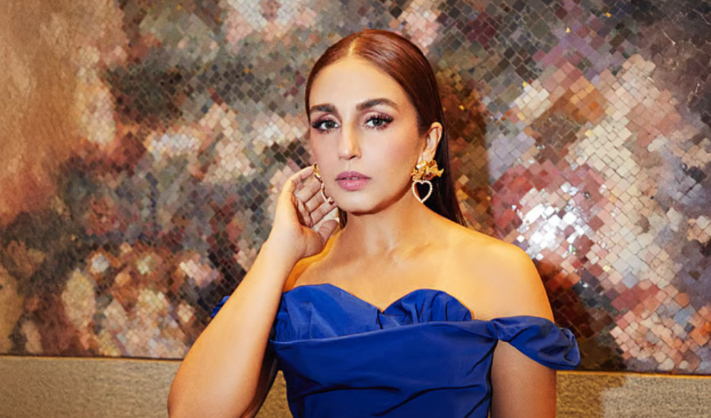 humas parents initially thought their daughter had fallen into the hands of sex traffickers Huma's Parents Initially Thought Their Daughter Had Fallen Into the Hands of Sex Traffickers