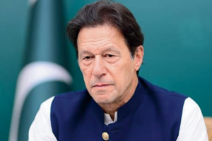 Imran Khan Alive, Detained Amid Pressure to Leave Pakistan