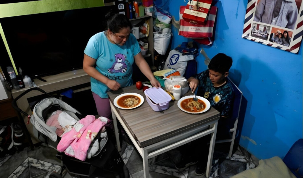 in argentina people are having to take out loans to buy food "In Argentina, people are having to take out loans to buy food."
