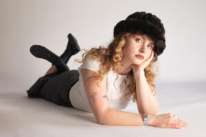 “In search of inner peace to the golden tunes of Alur’s indie pop, life was a story of struggle, but music has always shown me the way.”