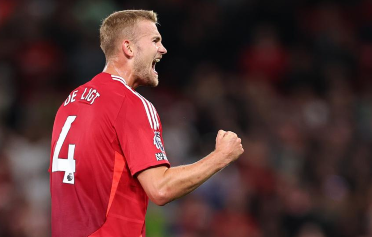 Incredible Story of Manchester United’s Unbeaten Run Preserved in Five Minutes of Drama at Tottenham’s Ground!