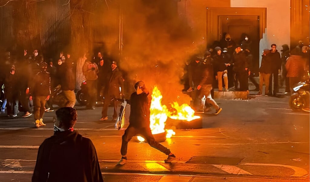 injured iranian protesters avoid hospitals amid fear Injured Iranian Protesters Avoid Hospitals Amid Fear